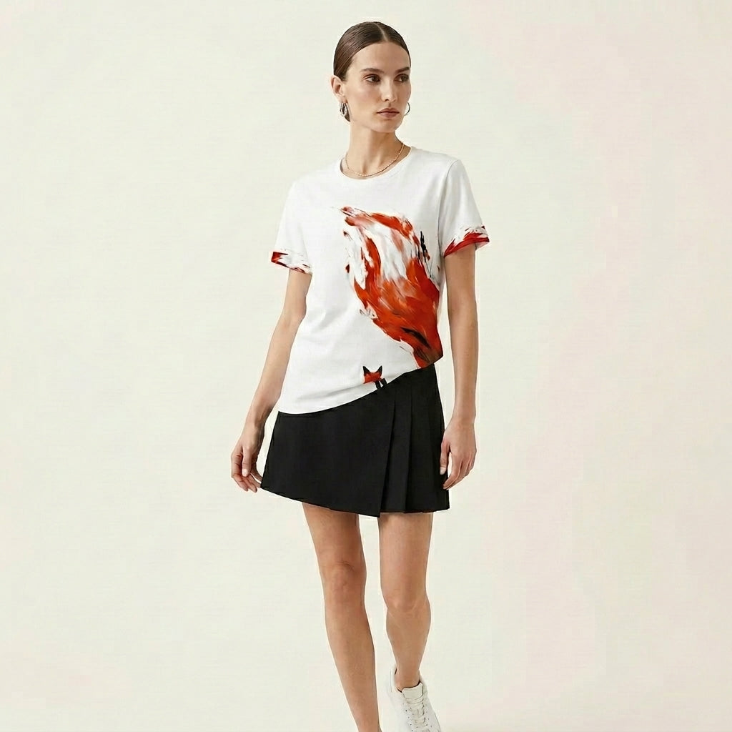 Quiet Instinct — Women's Minimal Fox Graphic Tee