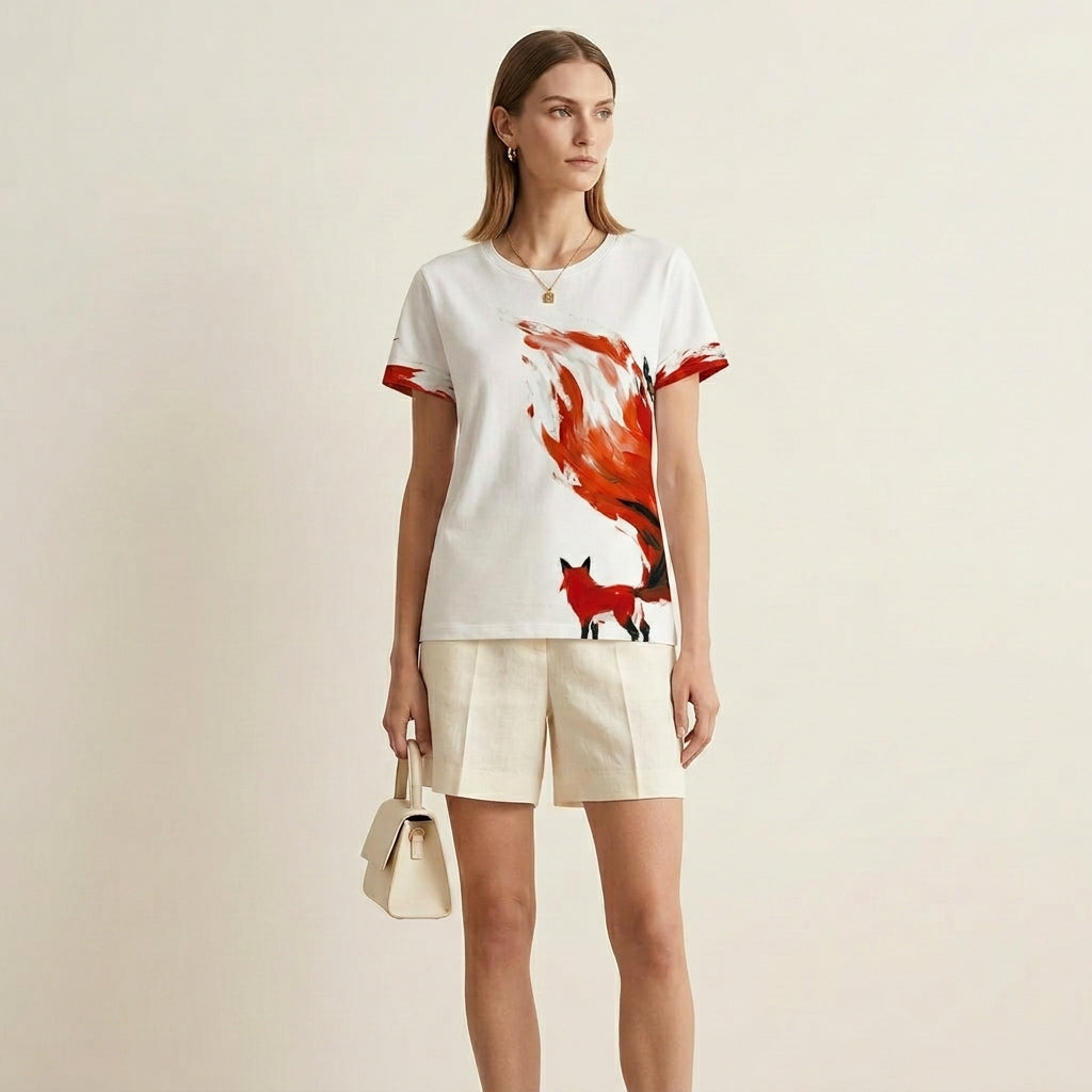 Quiet Instinct — Women's Minimal Fox Graphic Tee