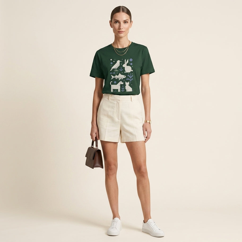 Minimalist Women’s Relaxed T-Shirt – Cute Companion-Inspired Fashion for Soft Modern Style