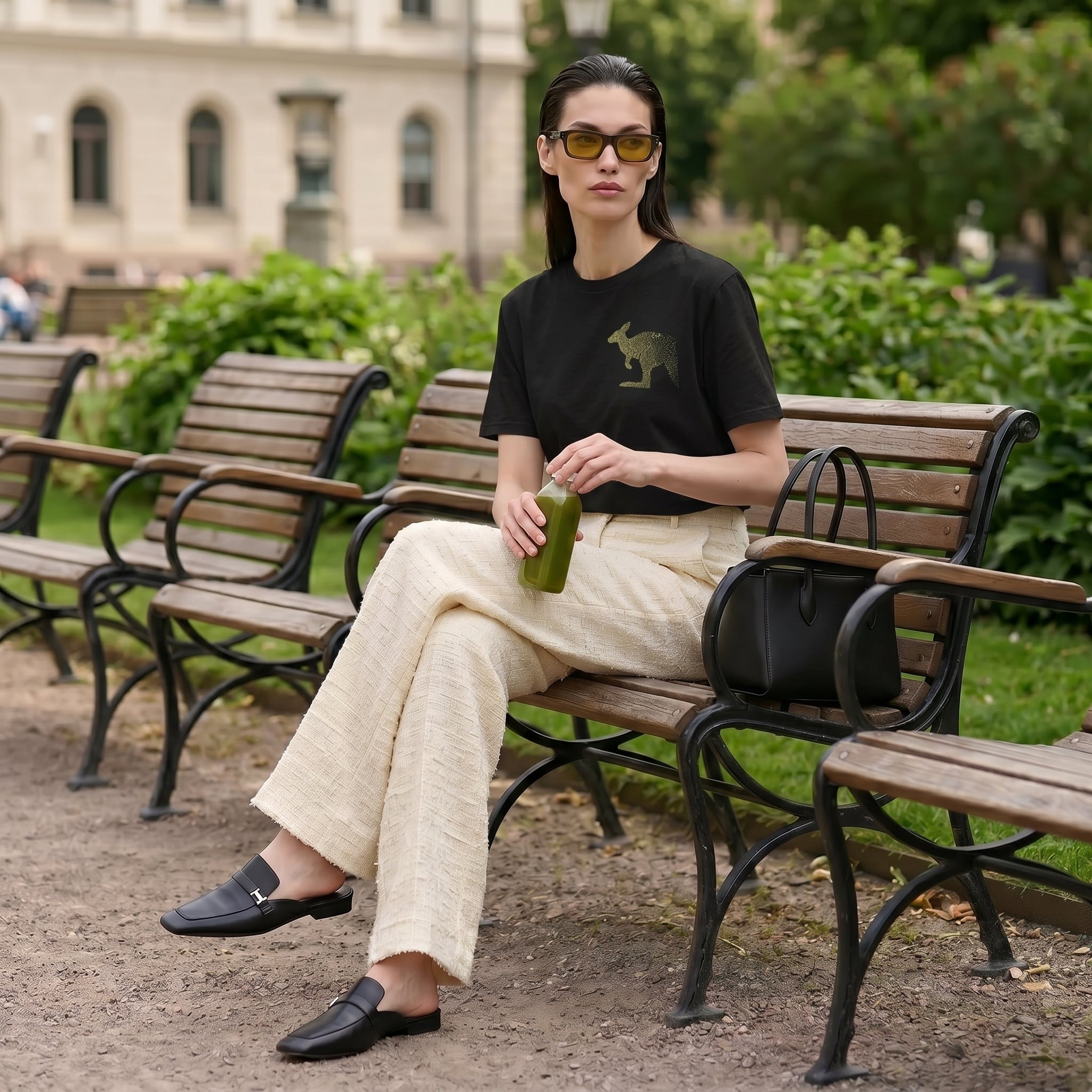 Dissolving Kangaroo T-Shirt – Minimalist Wildlife Conservation Statement Tee for Meaningful Modern Style