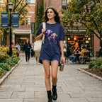 Minimalist Jellyfish Graphic T-Shirt – Ocean-Inspired Symbol Fashion for Calm Artistic Modern Style