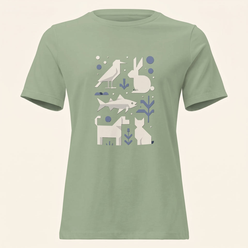Minimalist Women’s Relaxed T-Shirt – Cute Companion-Inspired Fashion for Soft Modern Style
